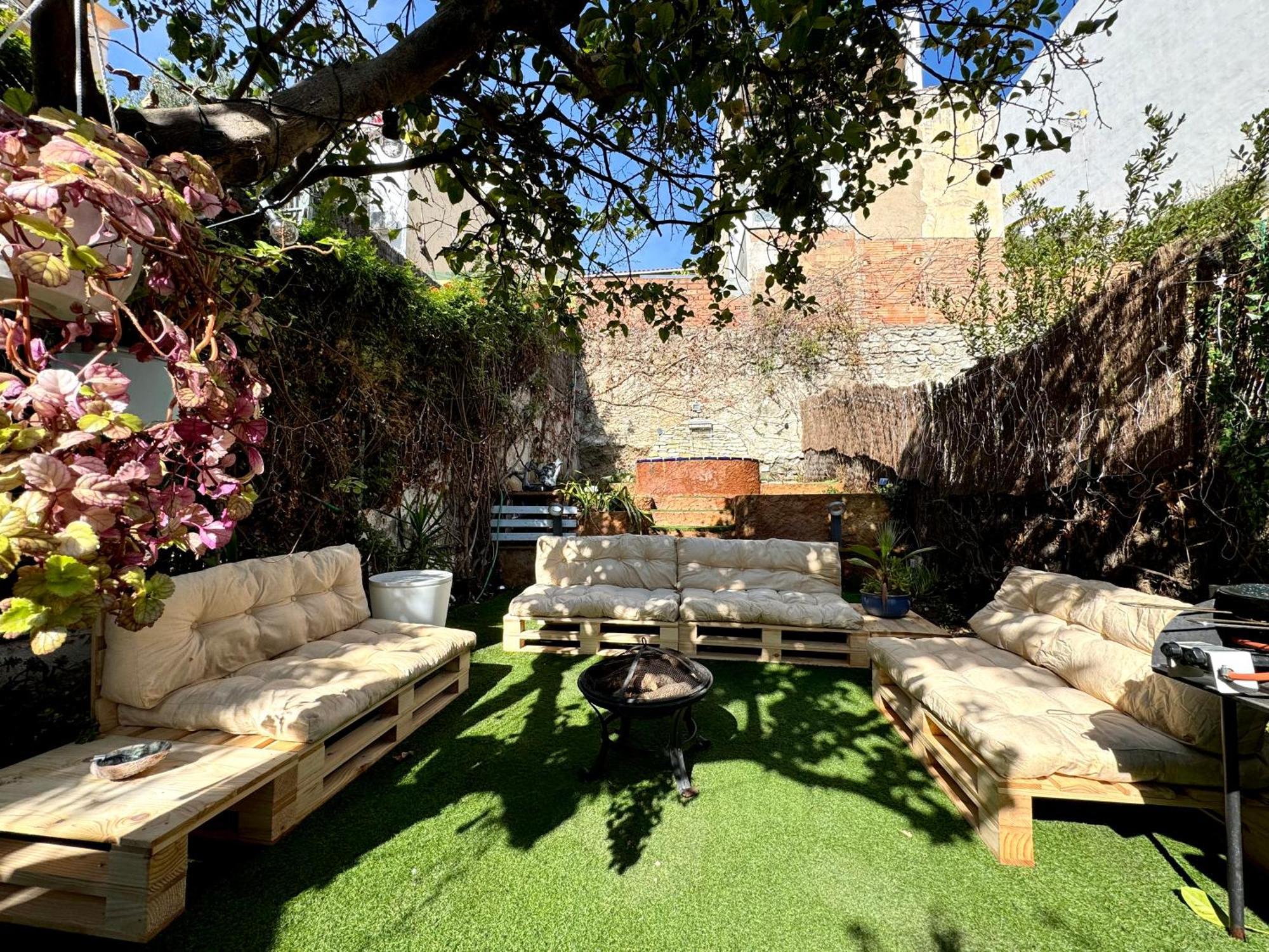 Casa En Masnou Junto A Playa Y Tren Villa Kültér fotó