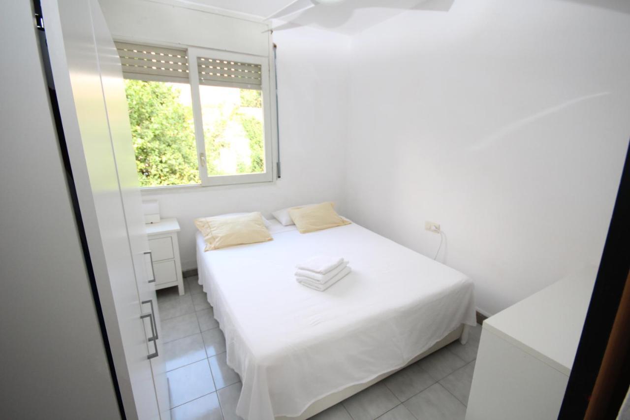 Casa En Masnou Junto A Playa Y Tren Villa Kültér fotó